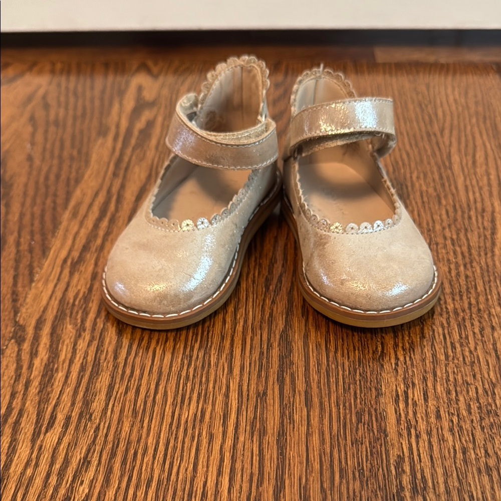 Girls' Soft Gold Elephantito Mary Jane Shoes
